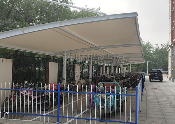 膜結(jié)構(gòu)電動(dòng)車、自行車棚