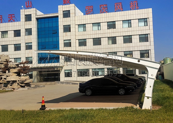 膜結(jié)構(gòu)車棚-濟(jì)南章丘明天機(jī)械廠交付使用
